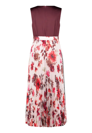 Blanedress_PatchDarkRed_Cream_3