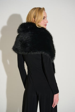 Faux fur cape X Black - Dresses Boutique B.V.