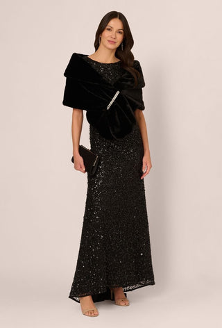 Faux fur wrap - Dresses Boutique B.V.