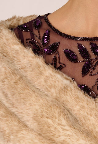 Faux fur wrap stola - Dresses Boutique B.V.