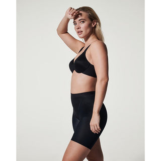 Mid - Thigh Short Very Black - Dresses Boutique B.V.