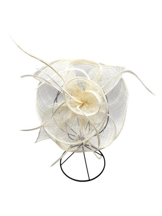 Olan fascinator Beige - Dresses Boutique B.V.