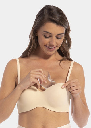 Silicone Curves - Dresses Boutique B.V.