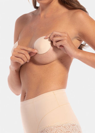 Hide your nipples - Dresses Boutique B.V.