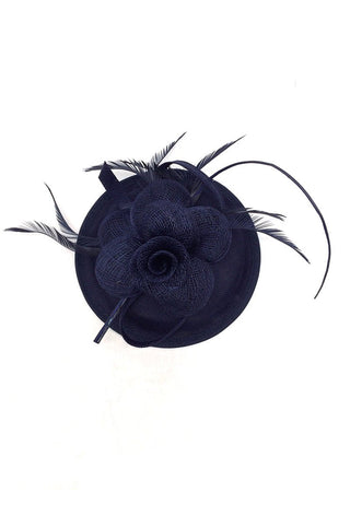 Kate fascinator - Dresses Boutique B.V.
