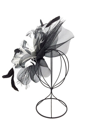 Mystique fascinator - Dresses Boutique B.V.